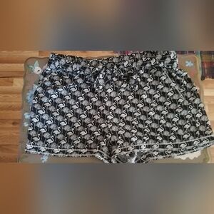 Loft Shorts black and white flamingo pattern with tie belt